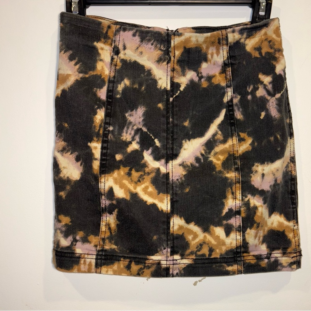 Free People Artistic Mini Skirt in Black, Tan, and Pink size 0 grunge